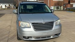 2010 Chrysler Town and Country Touring Plus