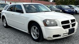 2006 Dodge Magnum SE