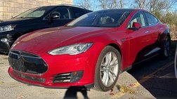2015 Tesla Model S 70D
