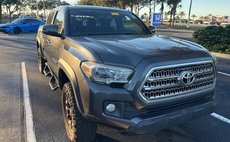 2017 Toyota Tacoma TRD Sport