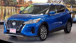 2022 Nissan Kicks SV