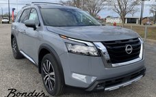 2025 Nissan Pathfinder Platinum