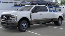 2026 Ford Super Duty F-350 Lariat