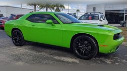 2017 Dodge Challenger SXT Plus