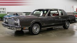 1981 Lincoln Town Car Base