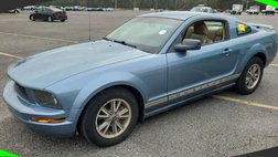2005 Ford Mustang Deluxe