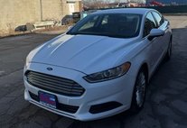 2016 Ford Fusion Hybrid S