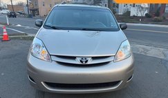 2009 Toyota Sienna LE 8-Passenger