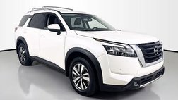 2022 Nissan Pathfinder SL
