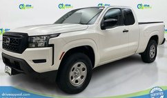 2023 Nissan Frontier S