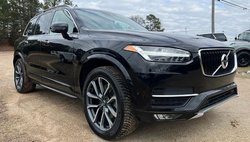 2019 Volvo XC90 T6 Momentum