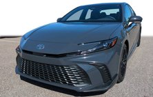 2025 Toyota Camry Hybrid SE