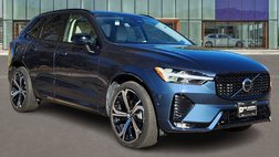 2025 Volvo XC60 B5 Ultra Dark Theme