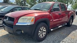 2006 Mitsubishi Raider Duro Cross V8