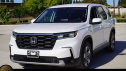2024 Honda Pilot EX-L w/Rear Captain's Chairs