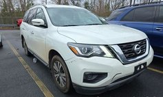 2019 Nissan Pathfinder S