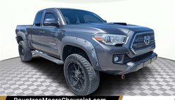 2017 Toyota Tacoma TRD Sport