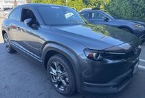2023 Mazda MX-30 EV Premium Plus