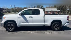 2017 Toyota Tundra SR5