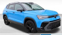 2025 Volkswagen Taos SE Black 4Motion