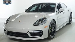 2023 Porsche Panamera 4