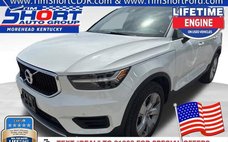 2020 Volvo XC40 T5 Momentum