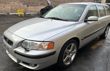 2004 Volvo V70 R Base