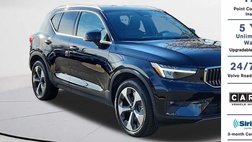 2025 Volvo XC40 B5 Plus Bright Theme