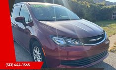 2017 Chrysler Pacifica Touring