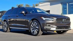 2022 Volvo V90 Cross Country B6