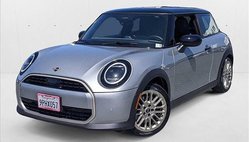 2025 MINI Hardtop 