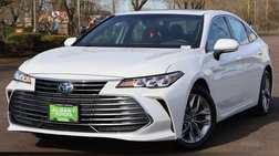 2020 Toyota Avalon Hybrid XLE