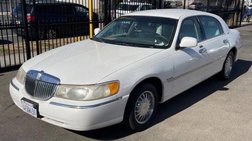 1999 Lincoln Town Car Executive