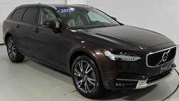 2017 Volvo V90 Cross Country T6