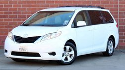 2013 Toyota Sienna LE