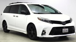 2020 Toyota Sienna SE Premium 8-Passenger