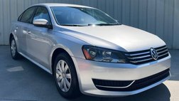 2013 Volkswagen Passat S