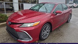 2022 Toyota Camry Hybrid XLE