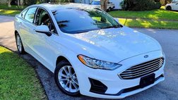 2020 Ford Fusion SE