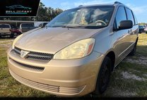 2004 Toyota Sienna 4 Dr CE Passenger Van