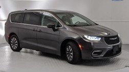 2023 Chrysler Pacifica Hybrid Touring L