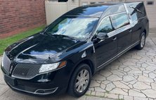 2013 Lincoln MKT Town Car Limousine Fleet