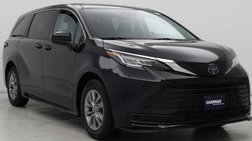2023 Toyota Sienna LE 8-Passenger