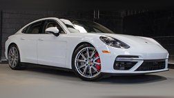 2018 Porsche Panamera Turbo