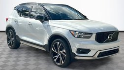 2021 Volvo XC40 T4 R-Design