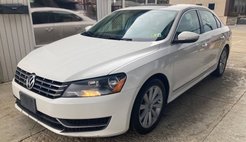 2012 Volkswagen Passat SEL