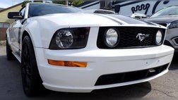 2006 Ford Mustang GT Deluxe