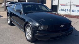 2006 Ford Mustang V6 Coupe RWD