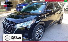 2022 Nissan Kicks SV