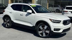 2021 Volvo XC40 T5 Momentum